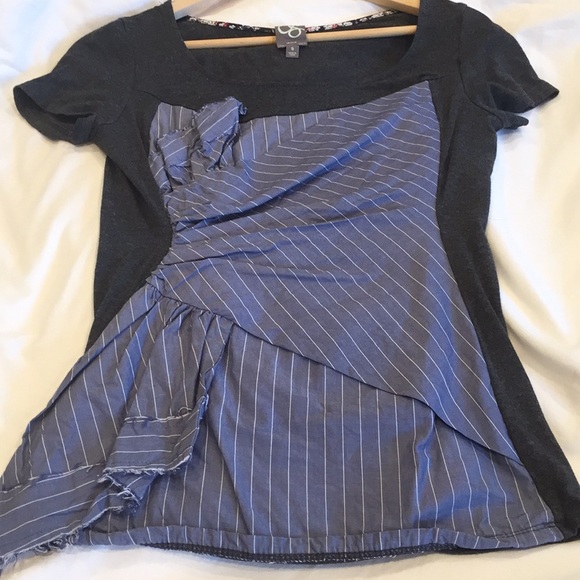 One September Top - Picture 1 of 3